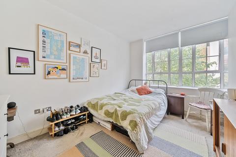 2 bedroom apartment for sale, Peckham Grove, London