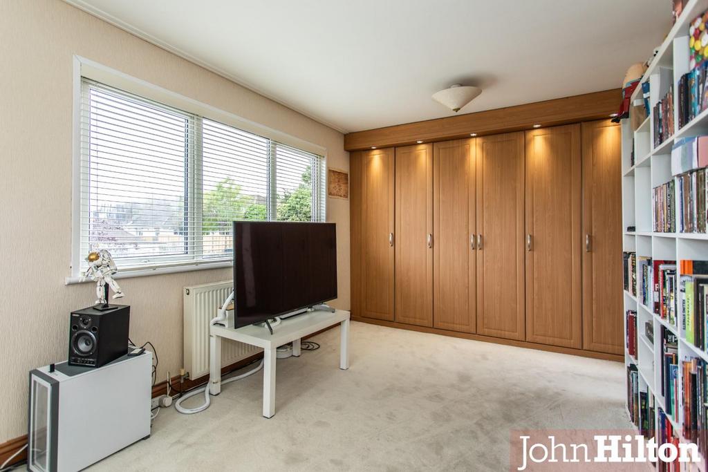 Burnham Close30.jpg