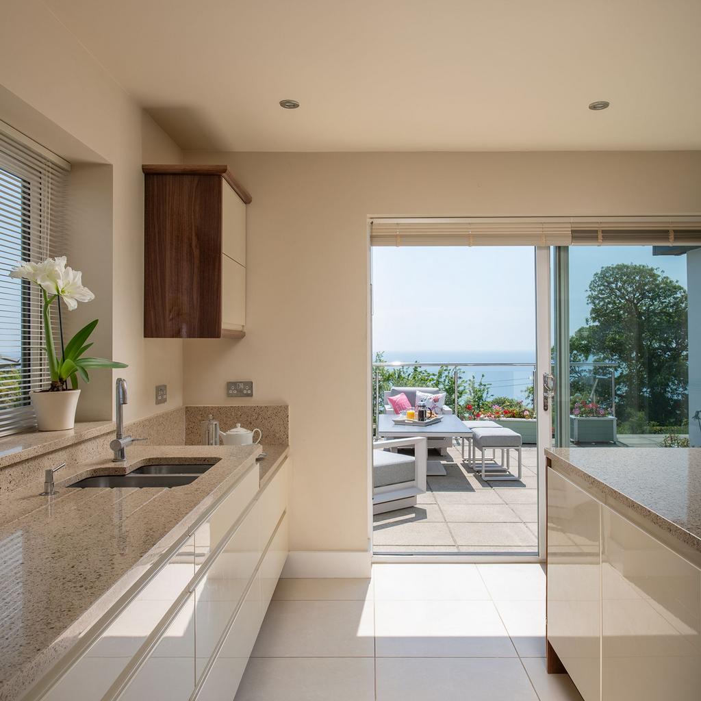 New Strete Lodge, Strete, Dartmouth - Terrace...