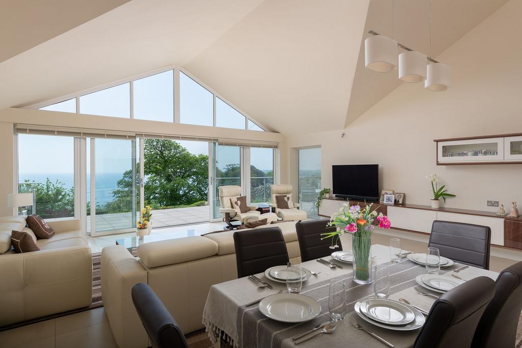 New Strete Lodge, Strete, Dartmouth  -Living...