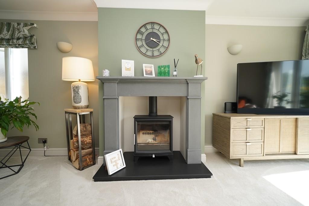 Living room 3