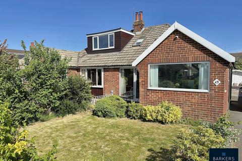 43 Dean Park Drive, Drighlington, Bradford, BD11 1AL