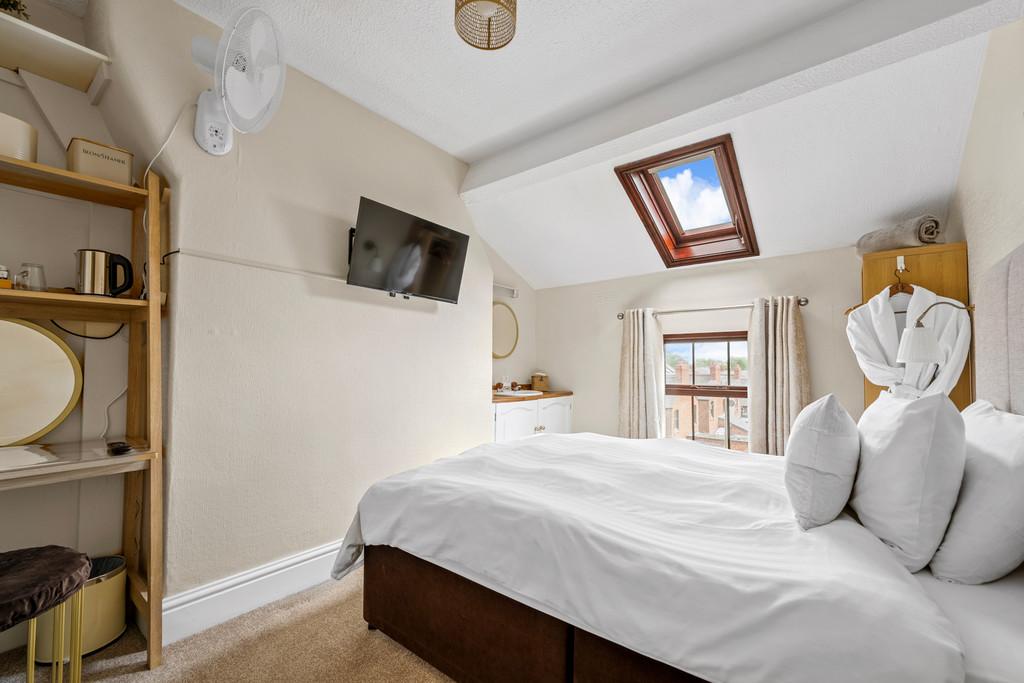 59 Hoole Road-13