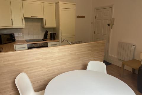 1 bedroom apartment to rent, 43 Waverley Road, Southsea, PO5