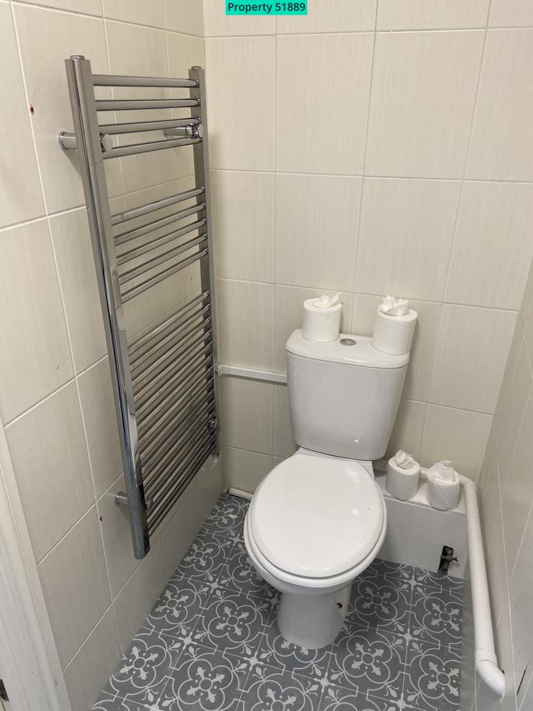 Heated towel rail &amp; tolet