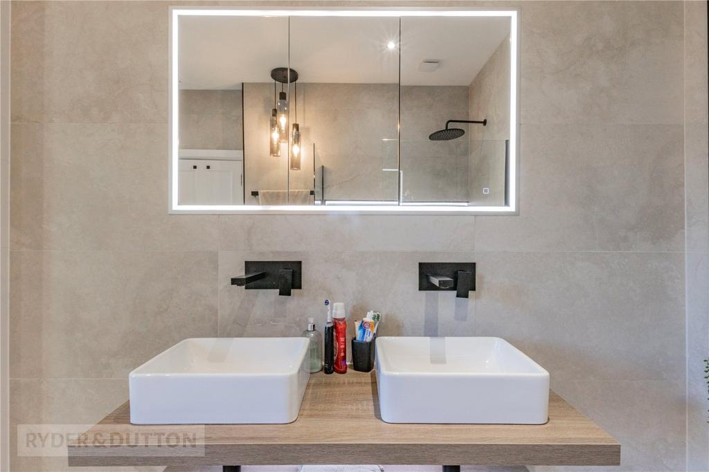 En-Suite Shower Room