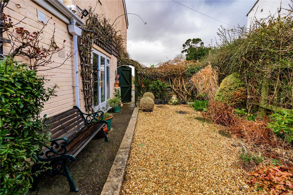 Garden (2)