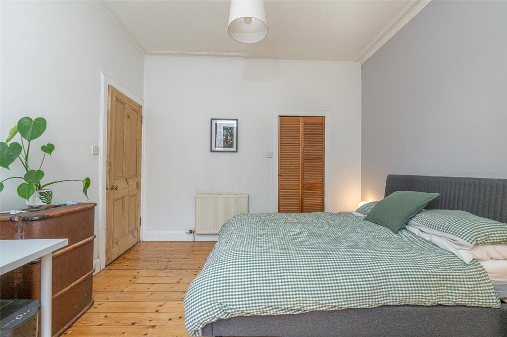 Bedroom Alt