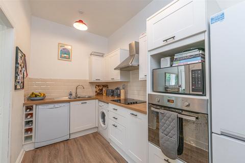 70 Angle Park Terrace, Edinburgh, EH11 2JP