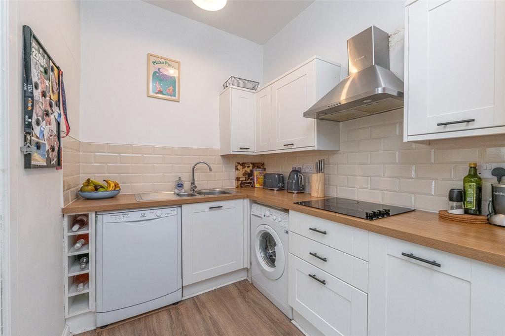 Kitchen Alt