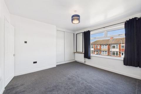 45 Brooklands Road, Hull, HU5 5AD