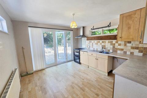 2 bedroom semi-detached house for sale, Upper Green Road, St. Helens, PO33 1UG