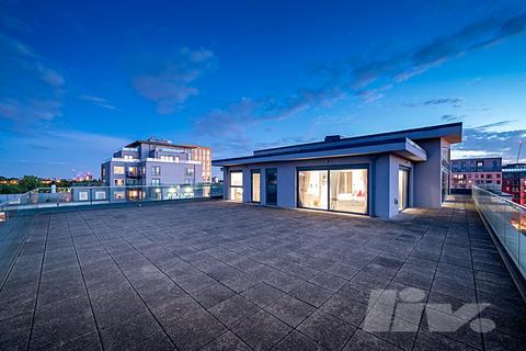 undefined, East Drive, London NW9
