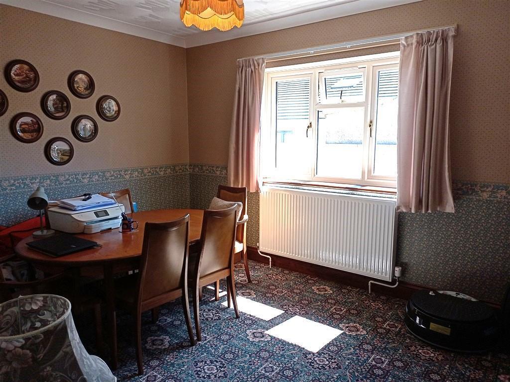 Bedroom 1 (Used As A Dining Room)