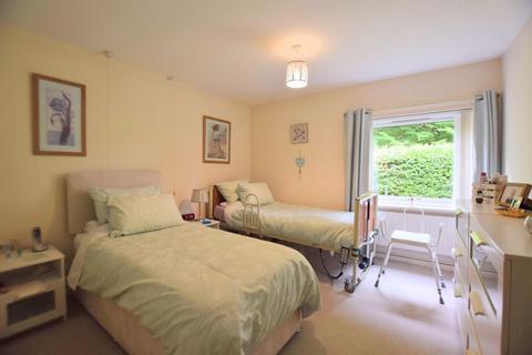 2 bedroom retirement property for sale, Portland Drive, Willen, Milton Keynes