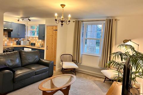 3 bedroom flat to rent, 21 London Road, Maidstone ME16