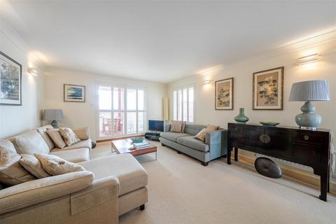 3 bedroom flat for sale, Admiral Walk, London W9
