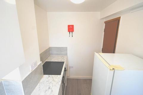 1 bedroom flat to rent, 53 PARK AVENUE