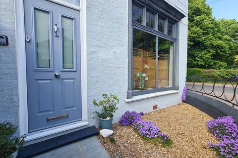 4 bedroom semi-detached house for sale, Cornwall Road, Deal CT14