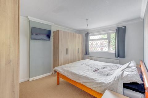 24 Atherstone Close, Redditch, B98 0BD
