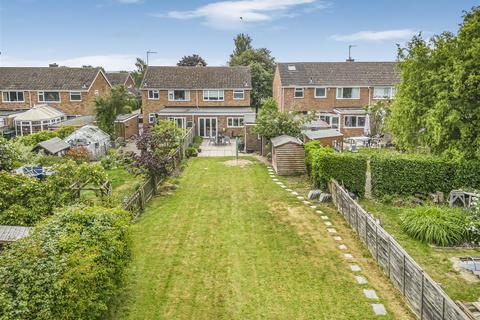 18 Foxs Way, Comberton, Cambridge, CB23 7DL
