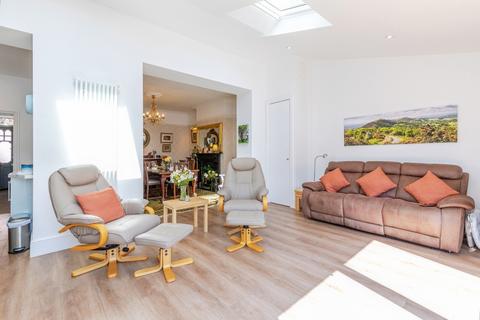 77 Malvern Road, Gillingham, ME7 4BB