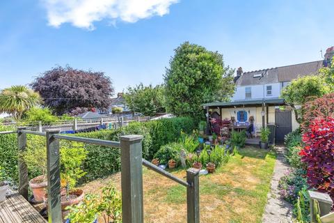 77 Malvern Road, Gillingham, ME7 4BB