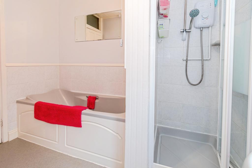 Family Bathoom