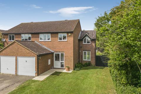 15 Ashmead Drive, Hardwick, Cambridge, CB23 7XT