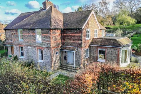 undefined, Rural Location in Goudhurst