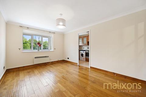 177 Mullards Close, Hackbridge, Mitcham, CR4 4FF