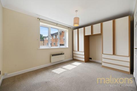 177 Mullards Close, Hackbridge, Mitcham, CR4 4FF