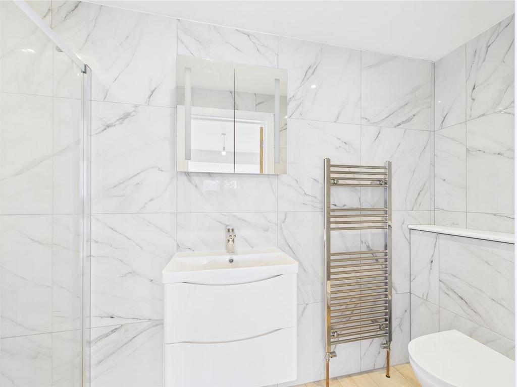 Bedroom One En-suite