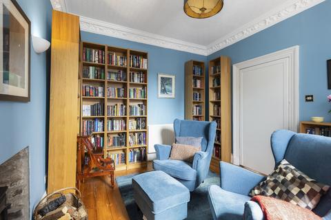 5 bedroom terraced house for sale, Raemartin House, Raemartin Square, West Linton, EH46 7ED