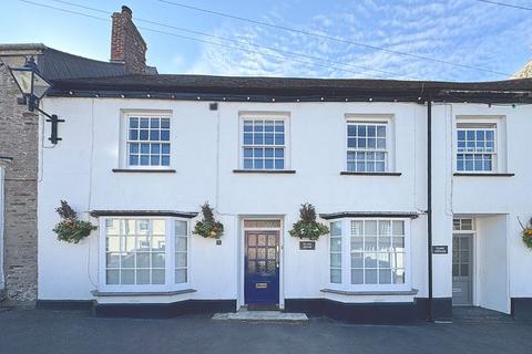 4 bedroom terraced house for sale, Fore Street, Tregony, Truro, Cornwall, TR2 5RN