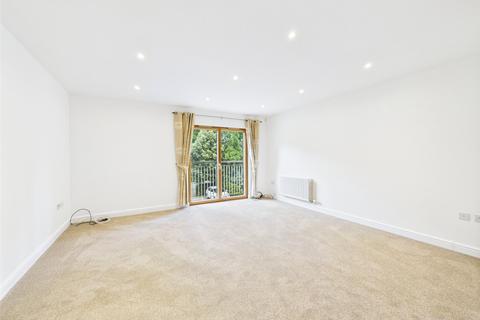 undefined, Belworth Drive, Cheltenham, Gloucestershire, GL51