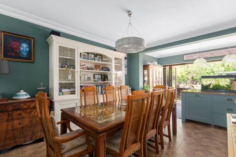 undefined, Lawford Road, Chiswick W4
