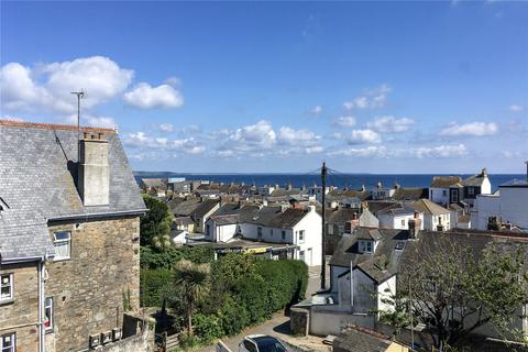 3 Cornwall Terrace, Penzance, TR18 4HN