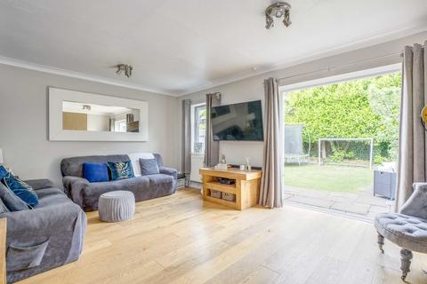 3 bedroom detached house for sale, Pineapple Road, Amersham
