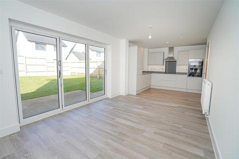 4 bedroom detached house for sale, Copse Close, Buckland Brewer