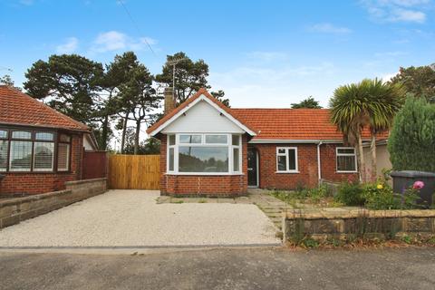 2 bedroom semi-detached bungalow for sale