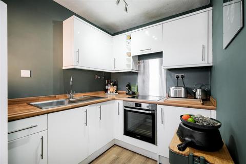 93 Chamberlain Place, London, E17 6AZ