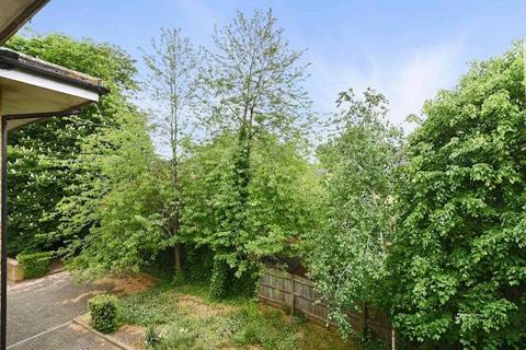 1 bedroom apartment for sale, Kilnsey Court, Winterburn Close, London