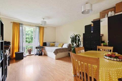 1 bedroom apartment for sale, Kilnsey Court, Winterburn Close, London