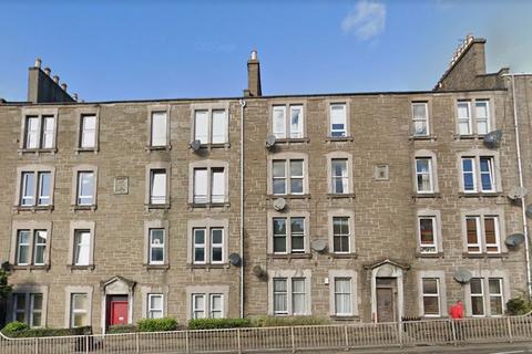 2 bedroom flat to rent, Forfar Road, Dundee DD4