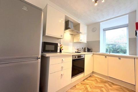 2 bedroom flat to rent, Forfar Road, Dundee DD4