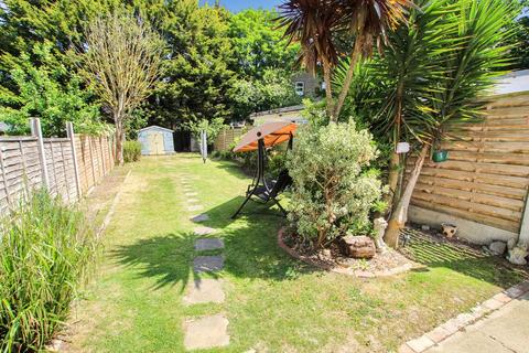 6 bedroom terraced house for sale, York Road, Herne Bay