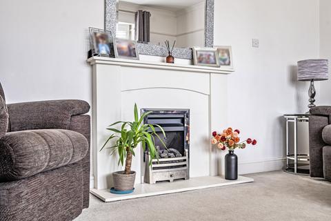 3 bedroom semi-detached house for sale, Quendon Drive, Waltham Abbey EN9
