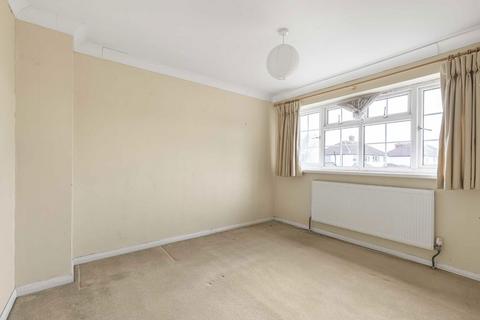 42 Cleves Way, Hampton, TW12 2PL