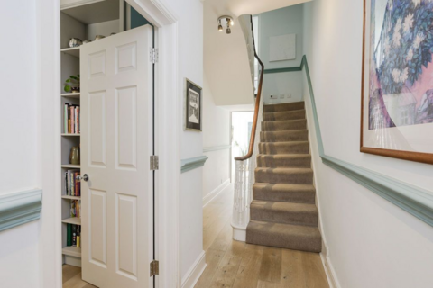 38 Tudor Road, Kingston Upon Thames, KT2 6AS